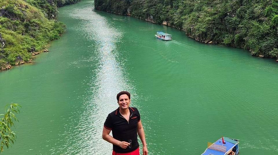 Vietnam: See & Experience it all in 11 days, Luxury Tour - Charliethetraveler - Vietnam