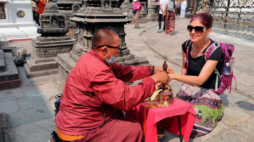 Nepal See & Experience it all in 8 days, Luxury Tour - undefined - Image 8