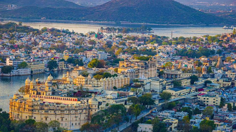 India: See & Experience it all in 17 days, Luxury Tour - undefined - Image 17