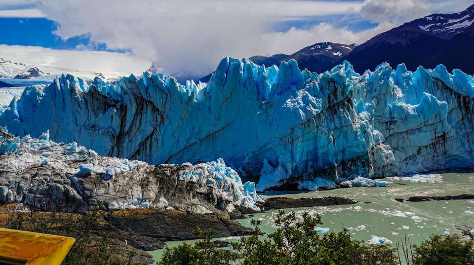 Glaciers and Peaks - GROUP TOUR - People Travel And Experience - Argentina - Image 3