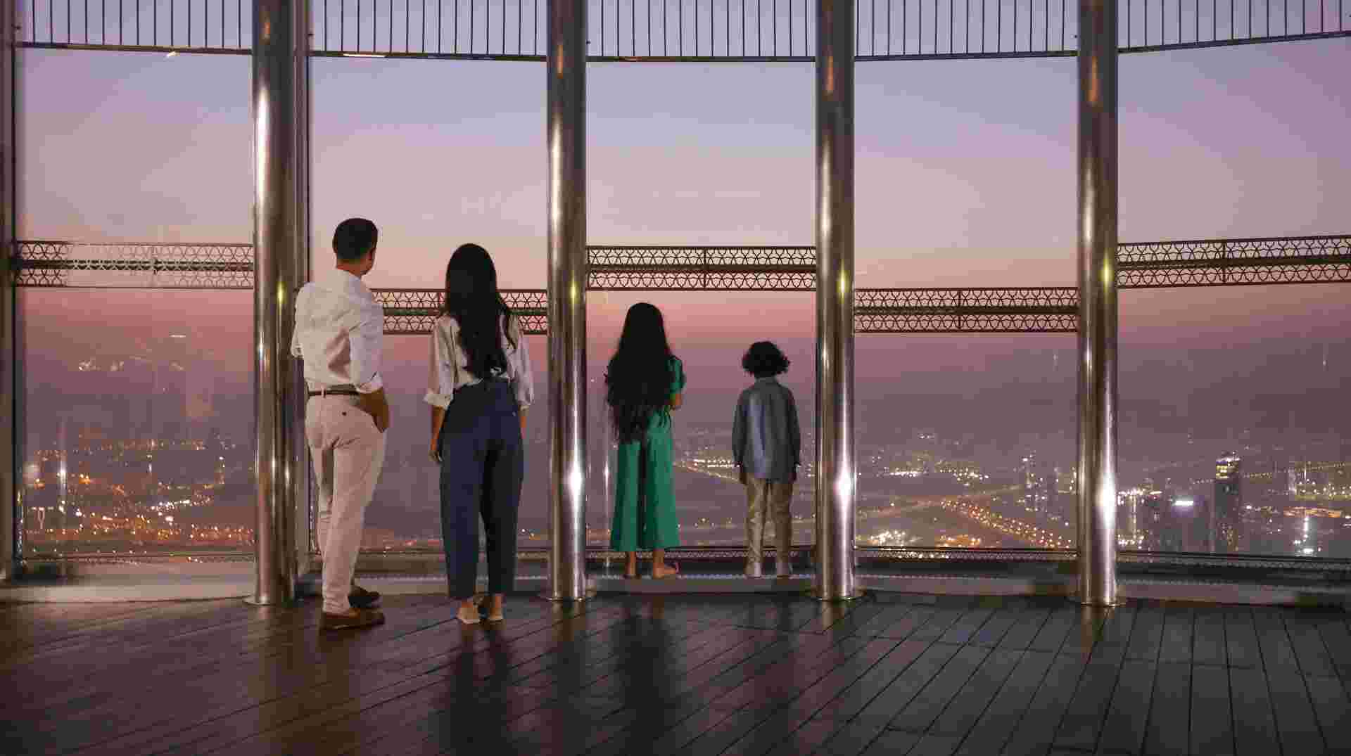 Burj Khalifa At the Top - Sky Ticket  (Level 125 + 148)