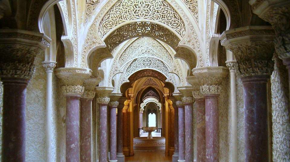 Sintra & Cascais Sightseeing: Full-day Private Tour - Takinguthere - Tut Travel Lda - Portugal - Image 4