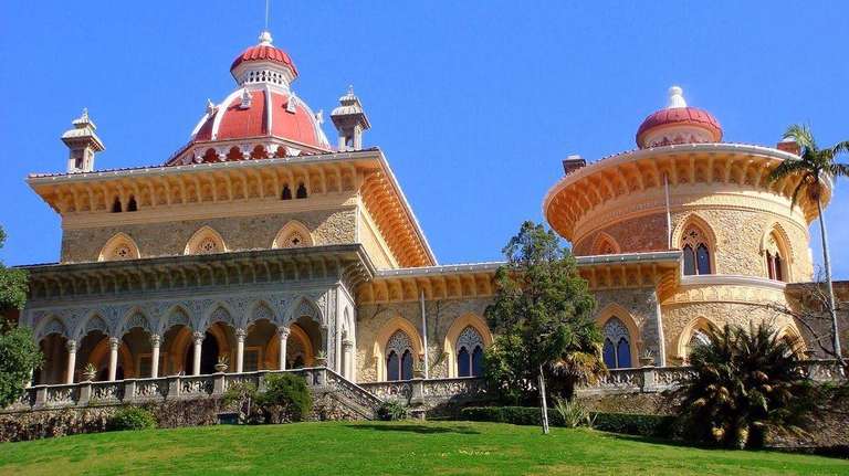 Sintra & Cascais Sightseeing: Full-day Private Tour