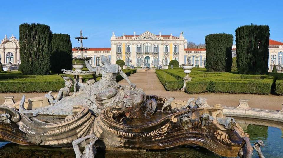 Sintra & Cascais Sightseeing: Full-day Private Tour - Takinguthere - Tut Travel Lda - Portugal - Image 7