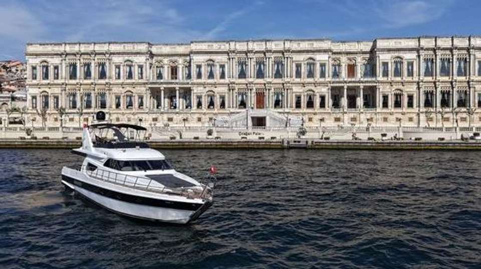 Istanbul 2-Hour Private Bosphorus Yacht Tour - Zoe Yacht Bosphorus Cruises - Turkey - Image 2