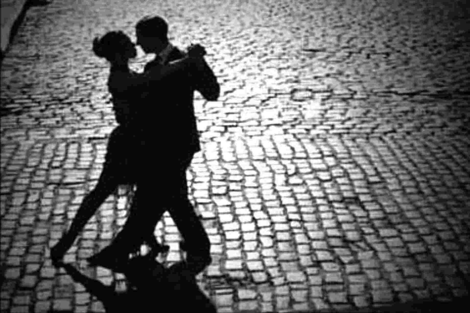 1.5 Hours Private Tango Lessons in Buenos Aires