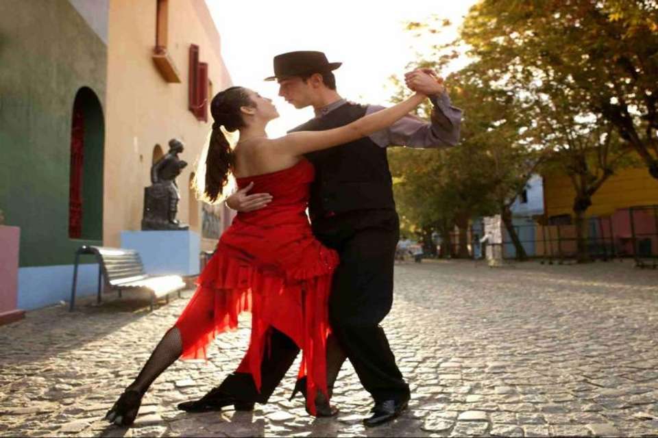 1.5 Hours Private Tango Lessons in Buenos Aires - Tangol Tours - Argentina - Image 5