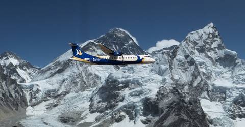 Kathmandu Mountain Flights Tour: 1 Hour Mountain Flight