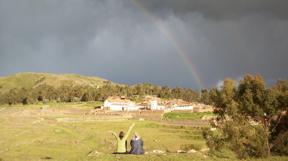 Image 2 of 7