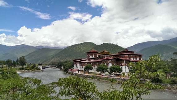 Image 4 of 11