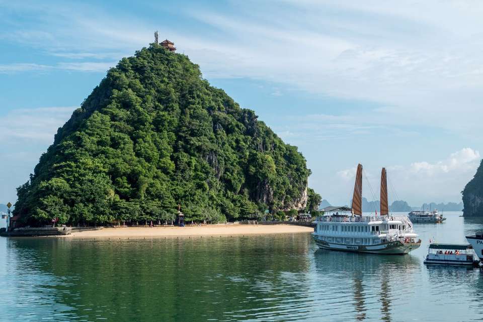 10-Day In-depth Exploration of Vietnam - undefined - Image 8