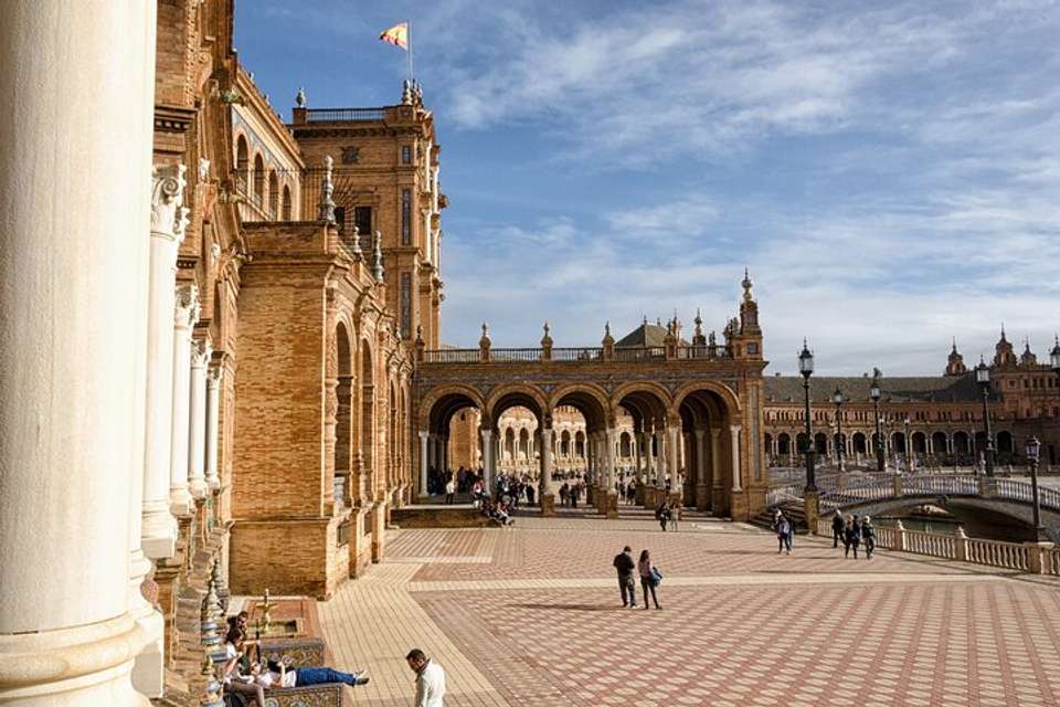 2-day Merida And Seville From Madrid (c-421) - Vpt Tours - Spain - Image 4