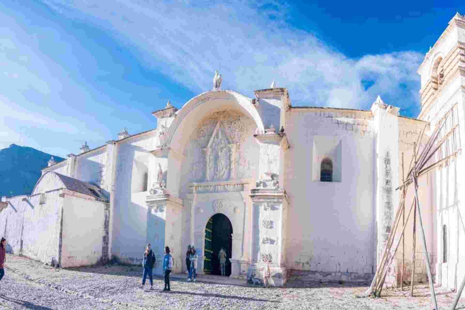 2-Day Colca Canyon Classic Tour - Coporaque