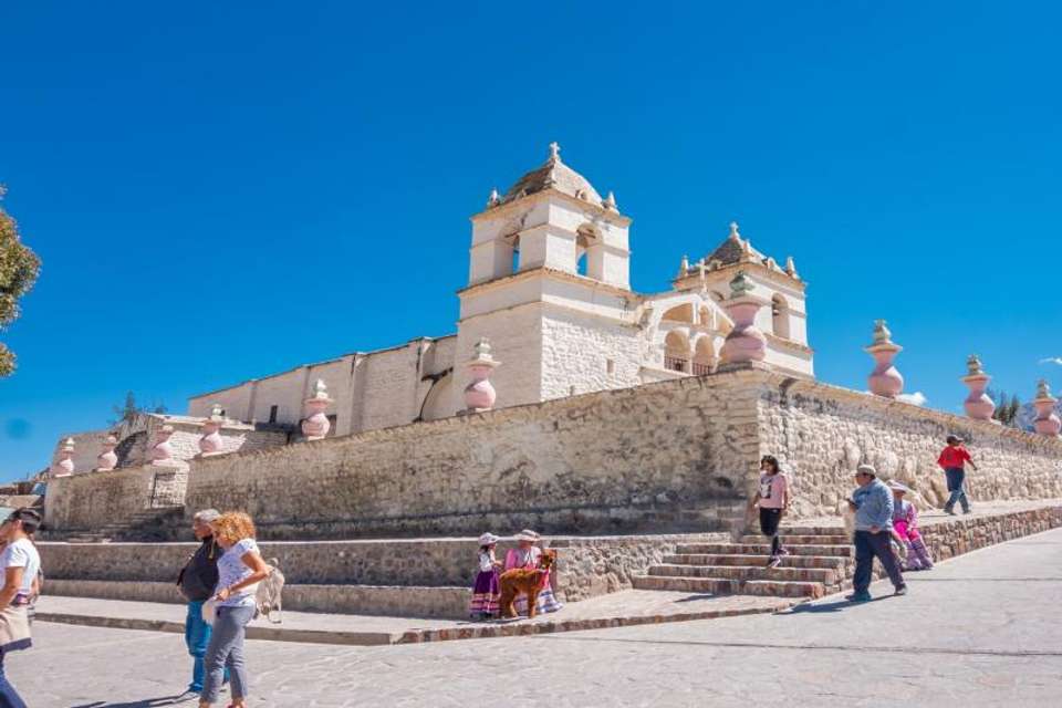 2-day Colca Canyon Classic Tour with transfer to Puno - Coporaque - Tangol Tours - Peru - Image 2