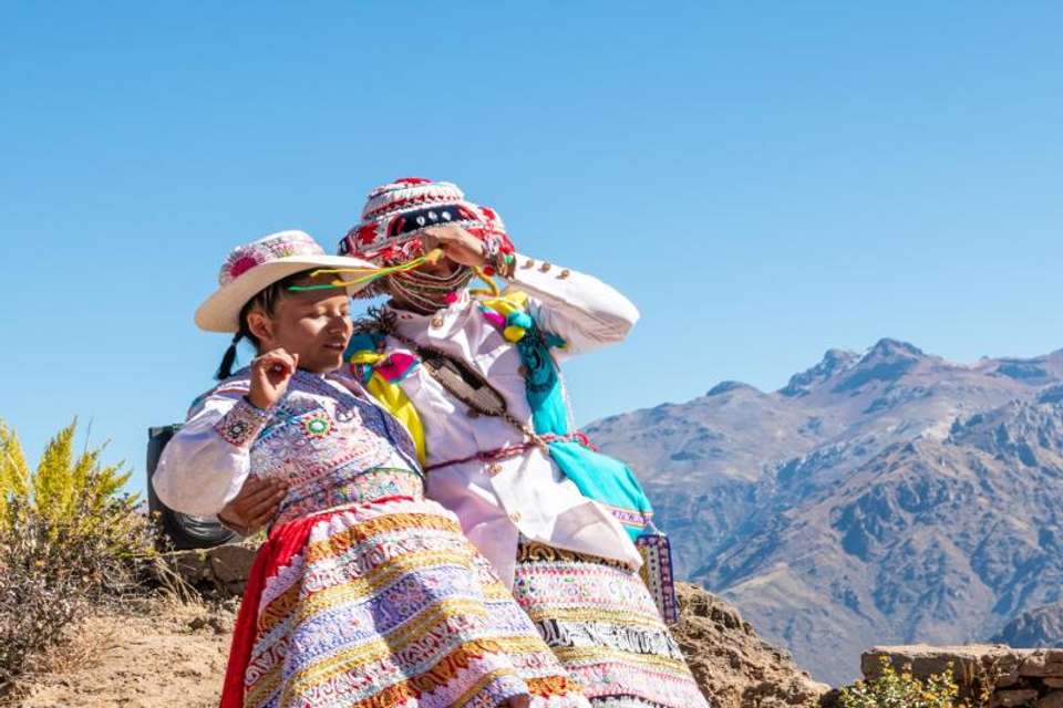 2-day Colca Canyon Classic Tour with transfer to Puno - Coporaque - Tangol Tours - Peru - Image 3