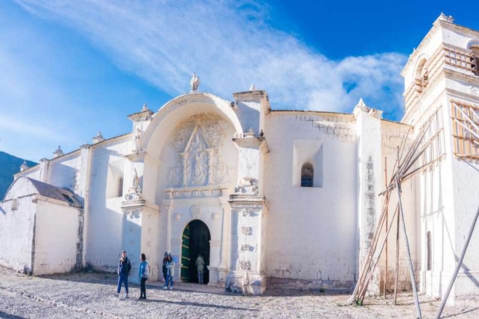 2-day Colca Canyon Classic Tour with transfer to Puno - Yanque - Tangol Tours - Peru - Image 5