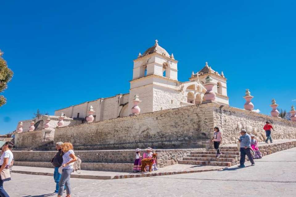 2-day Colca Canyon Classic Tour with transfer to Puno - Yanque - Tangol Tours - Peru - Image 6