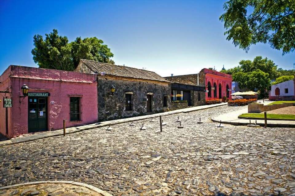 2-Day Colonia Tour from Buenos Aires - Tangol Tours - Argentina - Image 4