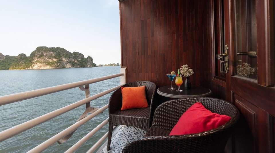2 Day Halong Bay 5 Star Cruise & Private Balcony Cabin - Dgb Travel & Even - Vietnam - Image 3
