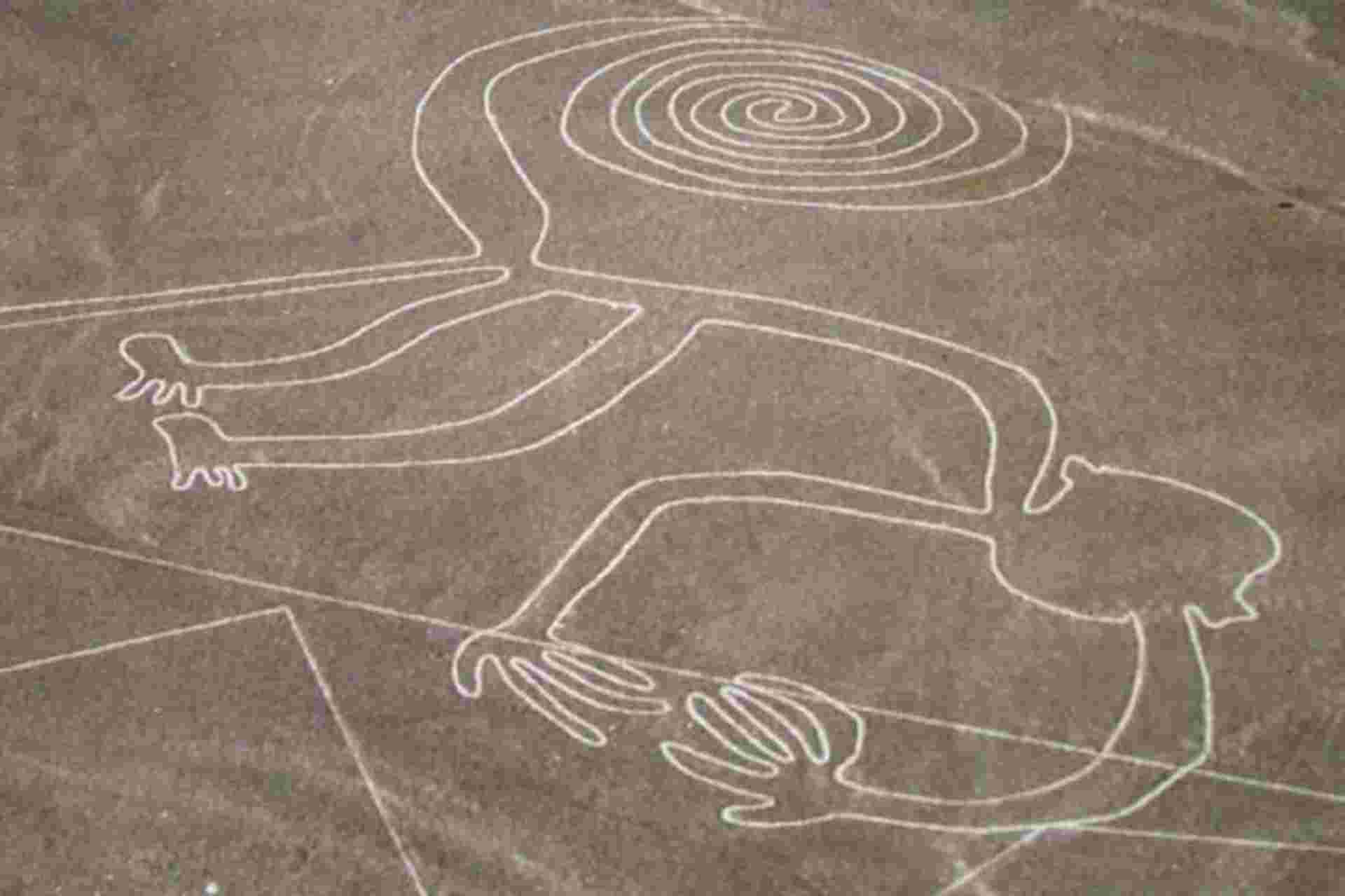 2-Day Nazca Lines and Ballestas Islands from Lima