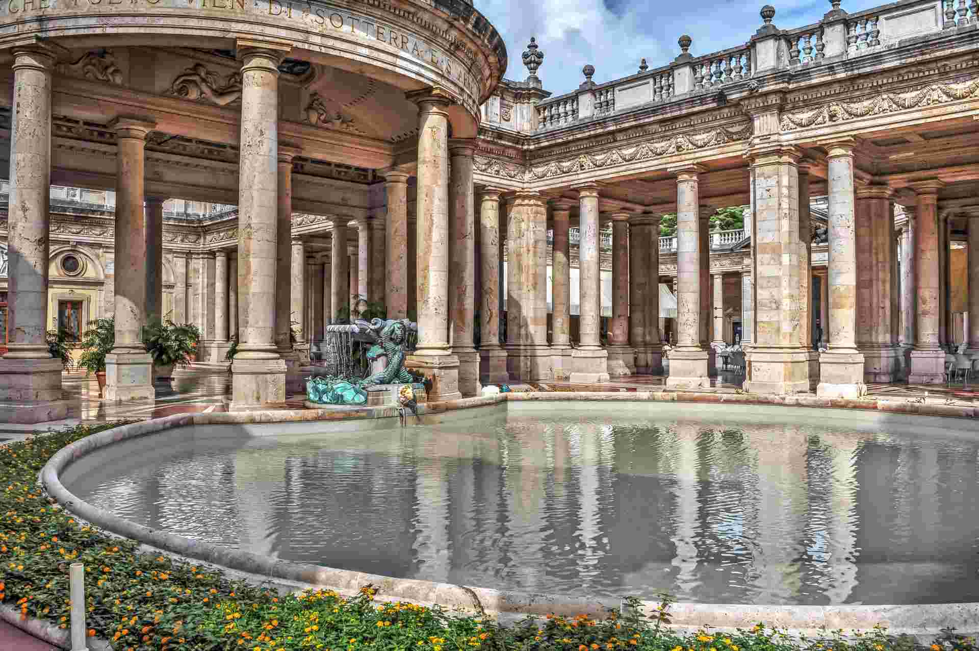 2-day Private Florence Spa & Wellness: Classic Heritage & Natural Cave Experience