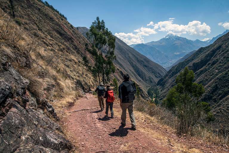 2-day Private Sacred Valley Experience: Waterfall, Hummingbirds & Chinchero - 2 days