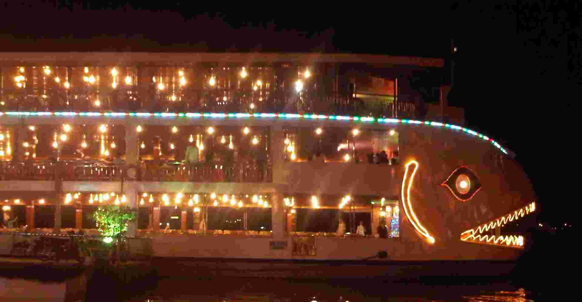 Cruise Dinner On Saigon River