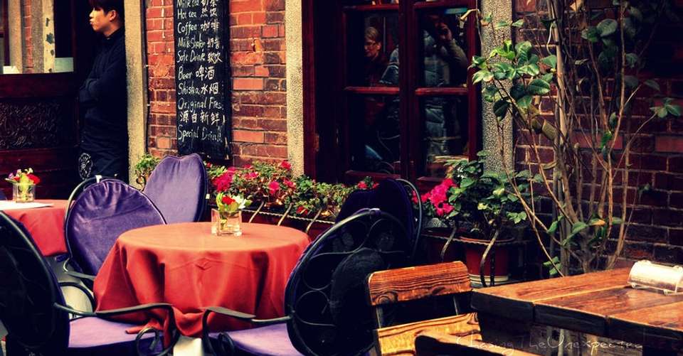 2 Hours Guided Tour Throug the Classic French Concession - Shanghai Pathways - China - Image 3