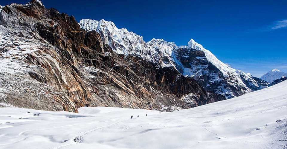 20 Days EBC 3 High Passes Trek - Himalayan Leisure, Inc. - Nepal - Image 5