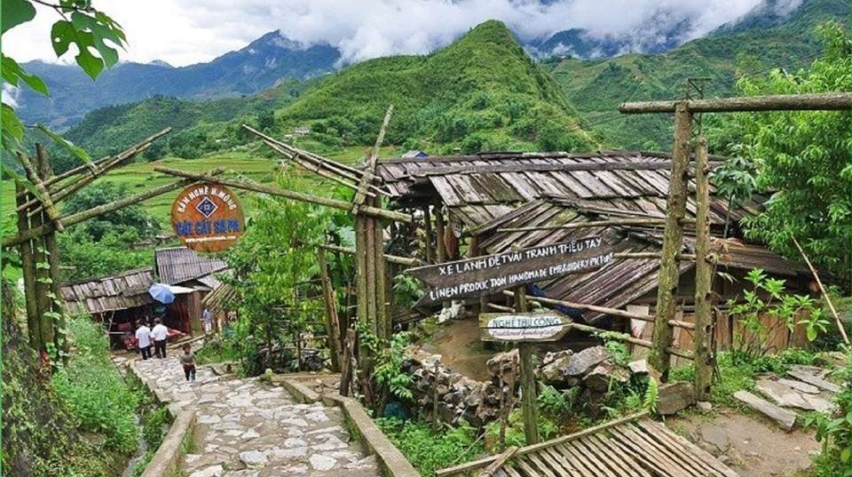 2D1N Sapa Tour with Fansipan Peak Visit - Go Asia Travel - Vietnam - Image 4