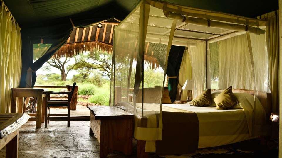 2Days Amboseli Luxury Safari - Gracepatt Ecotours Kenya - Kenya - Image 4