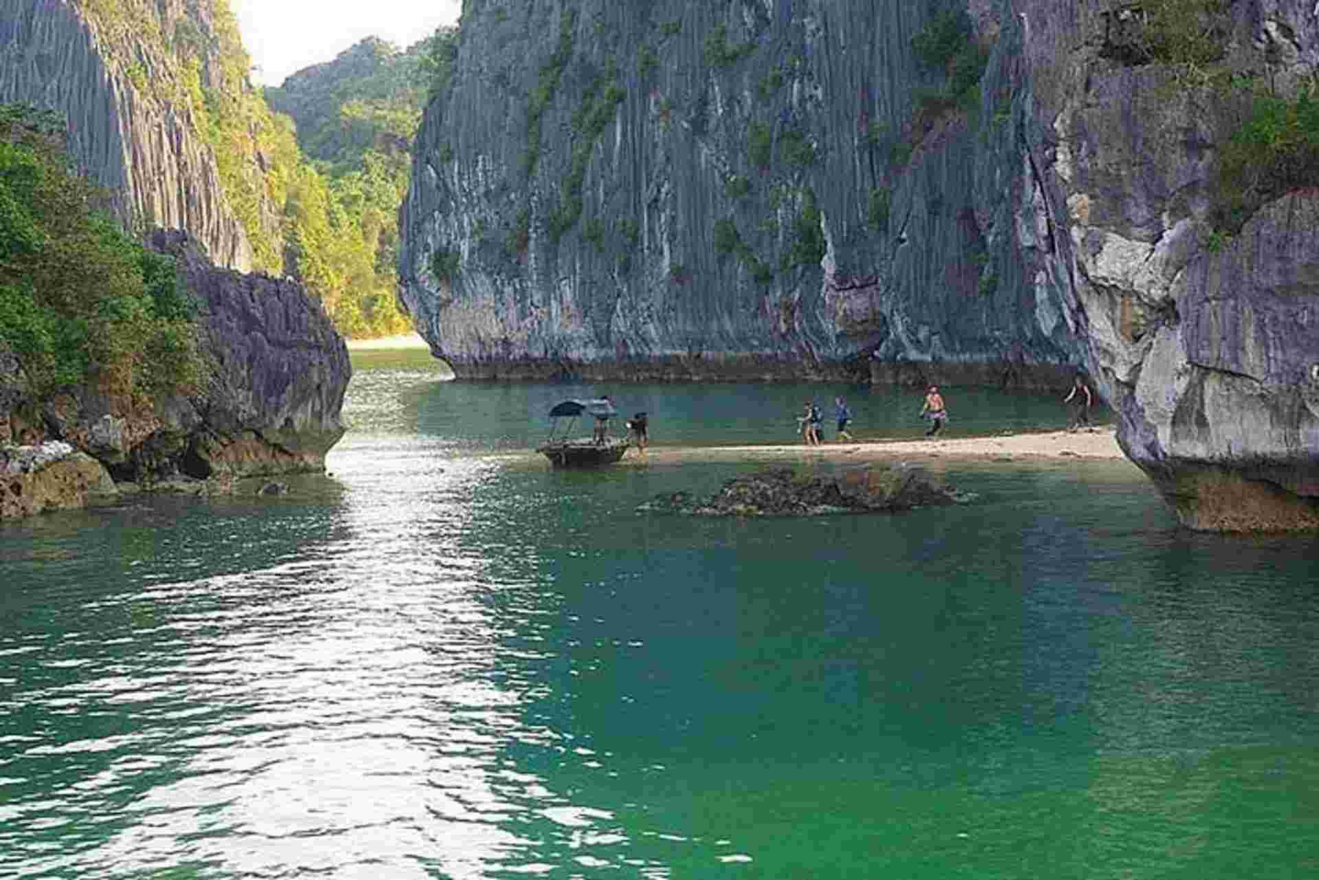3-day Cruise On Lan Ha Bay And Beach Resort