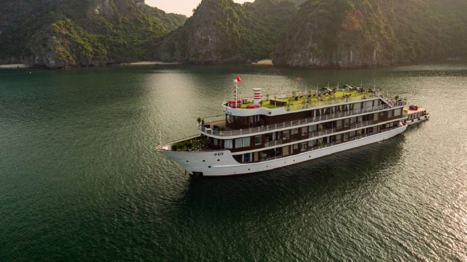 3 Day Halong - Lan Ha Bay 5 Star Cruise & Balcony Cabin - Dgb Travel & Even - Vietnam - Image 15
