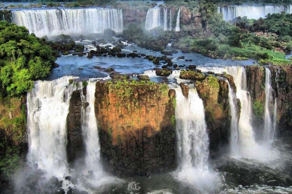3-Day Iguazu Luxury Tour - Tangol Tours - Argentina - Image 3