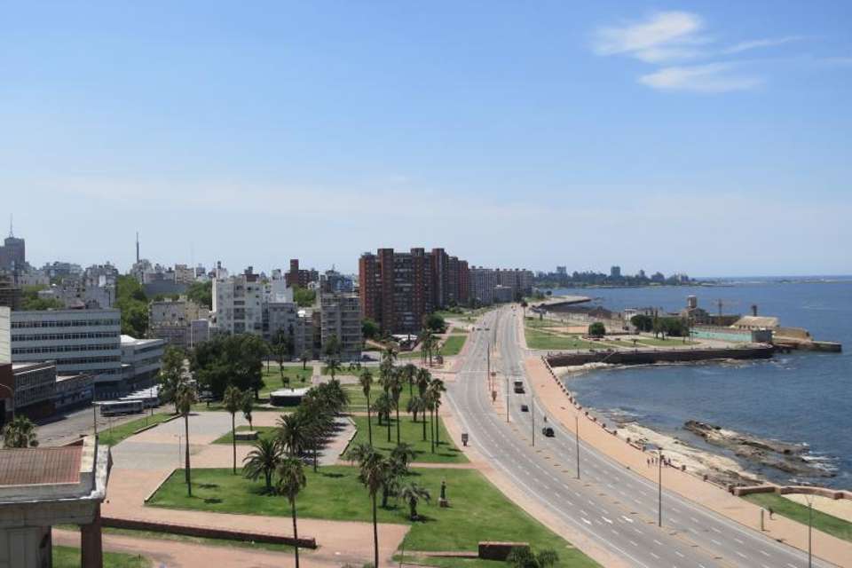 3-Day Montevideo Tour from Buenos Aires - Tangol Tours - Argentina - Image 2