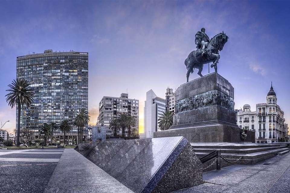 3-Day Montevideo Tour from Buenos Aires - Tangol Tours - Argentina - Image 3