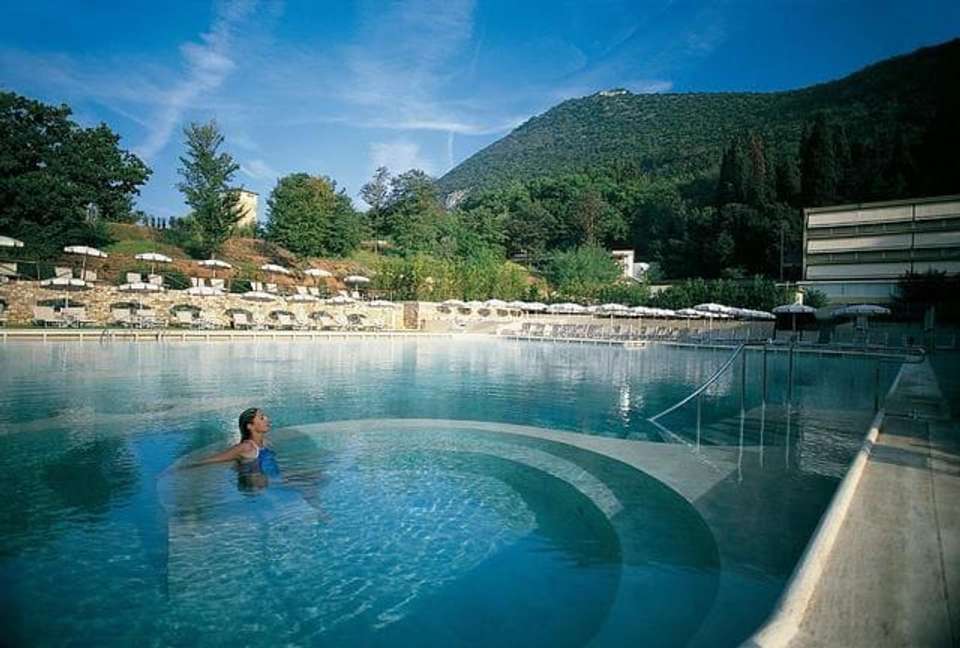 3-day Private Florence Spa & Wellness: Classic Heritage & Natural Cave Experience - Destination Services - Italy - Image 4