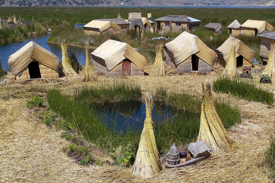 3-day Private Lake Titicaca Community Experience: Luquina, Uros & Taquile - Destination Services - Peru - Image 3