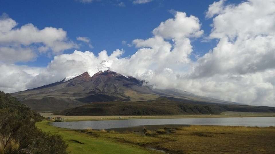 3-Day Trip to Cotopaxi, Quilotoa & Baños on the Andes - Latin Adventures - Ecuador - Image 3
