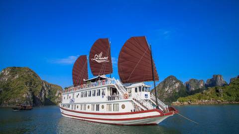 3 Days Cruise On The Great Halong Bay - Fall Tours
