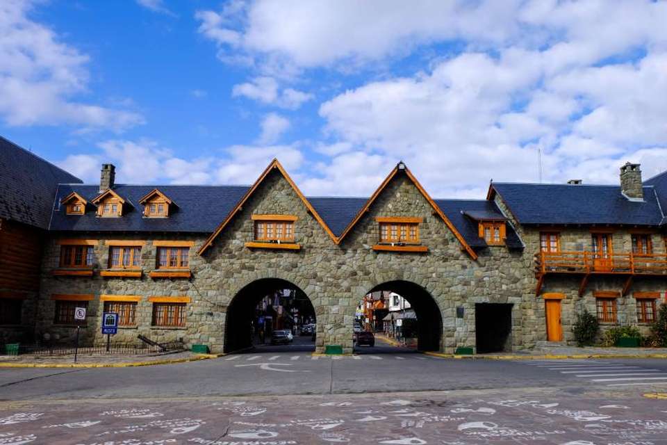4-Day Bariloche Tour - Tangol Tours - Argentina - Image 2