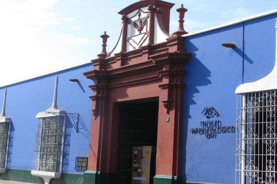 Image 4 of 9