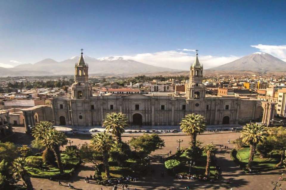 4-Day Arequipa and Colca Canyon Essential Tour Package - Tangol Tours - Peru - Image 6
