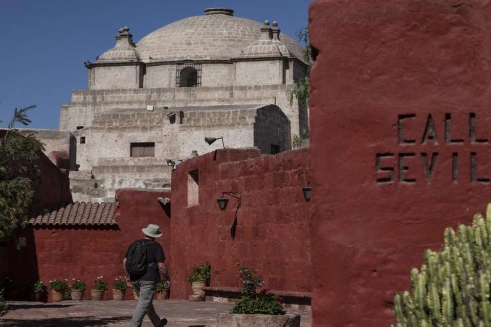 4-Day Arequipa and Colca Canyon Essential Tour Package - Tangol Tours - Peru - Image 7