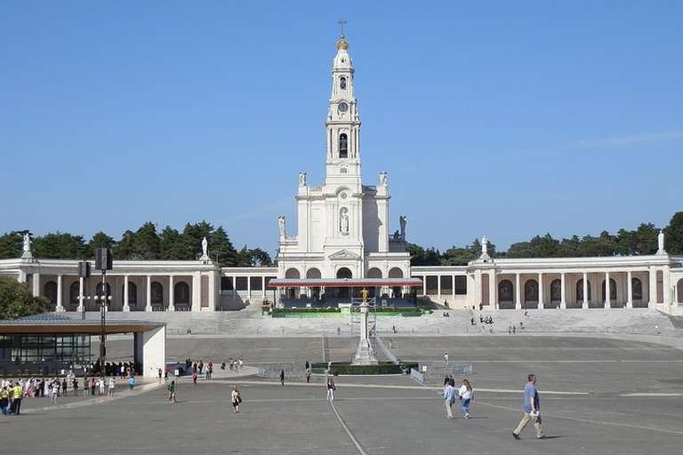 4 Day Lisbon And Fatima Guided Tour From Madrid (c340) - 4 days