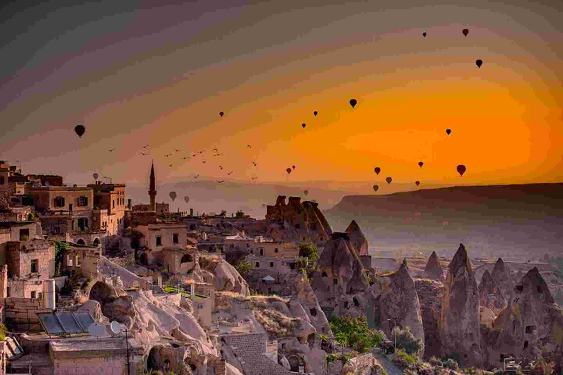 4 Days Istanbul&cappadocia W/cave Hotel+optional Balloon