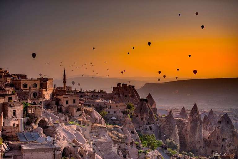 Europe Photography Tour: 4 Days Istanbul&cappadocia W/cave Hotel+optional Balloon