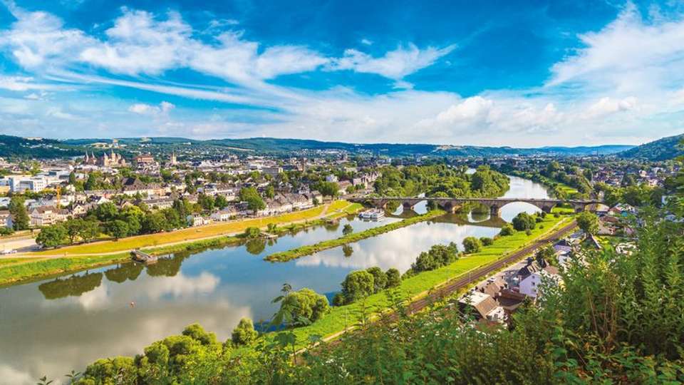 4 Rivers: The Moselle, Sarre, Romantic Rhine, and Neckar Valleys (port-to-port cruise) - Tweet World Travel - Luxembourg - Image 3