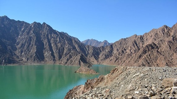 Image 4 of 12