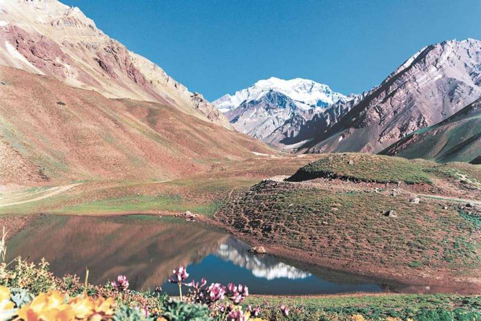 5-Day Mendoza Luxury Tour - Tangol Tours - Argentina - Image 2